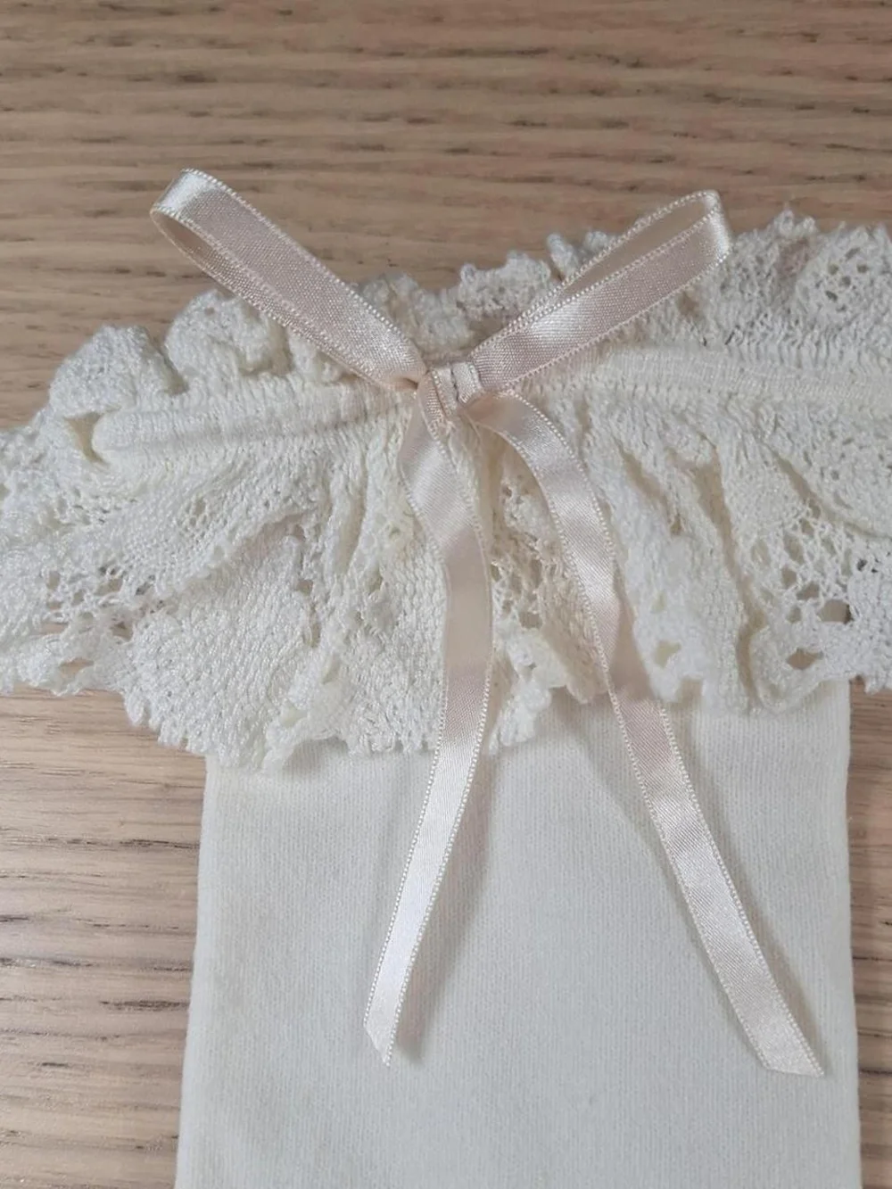 Innocent World Ivory Lace Cuff Ribbon OTK Socks | Classic Lolita